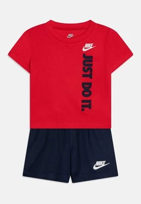 Szorty Nike Sportswear