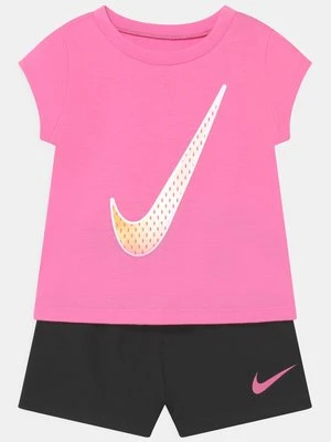 Szorty Nike Sportswear