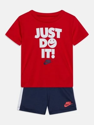 Szorty Nike Sportswear