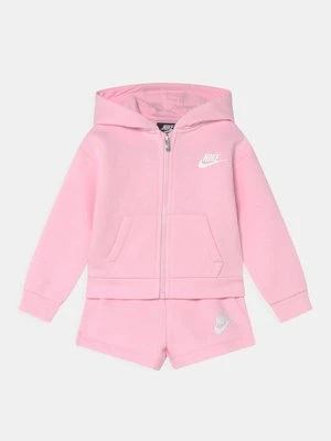 Szorty Nike Sportswear