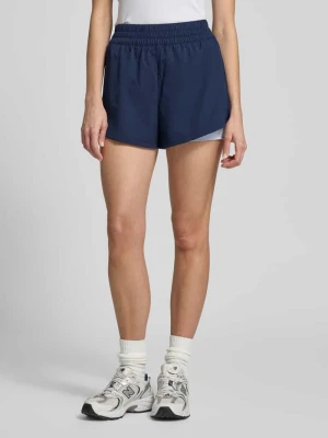 szorty o kroju regular fit sport z aplikacją z logo Lacoste Sport