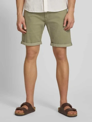 Szorty o kroju regular fit z brzegiem model 'RICK' Jack&Jones Oliwkowy