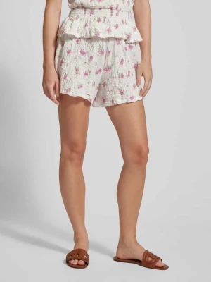 Szorty o kroju regular fit z efektem marszczenia Gina Tricot