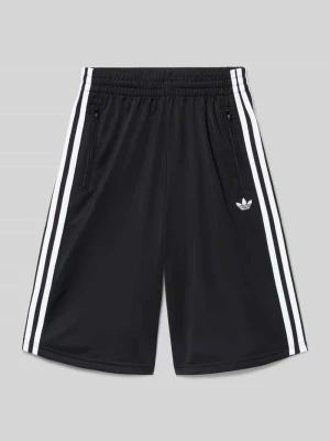 Szorty o kroju regular fit z elastycznym pasem adidas Originals