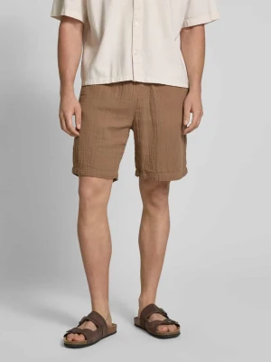 Szorty o kroju regular fit z elastycznym pasem REVIEW