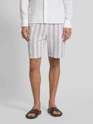 Szorty o kroju regular fit z fakturowanym wzorem MCNEAL
