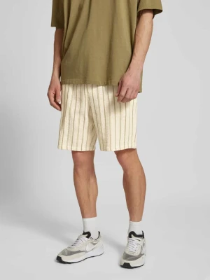 Szorty o kroju regular fit z fakturowanym wzorem model ‘JAIDEN COBA’ jack & jones