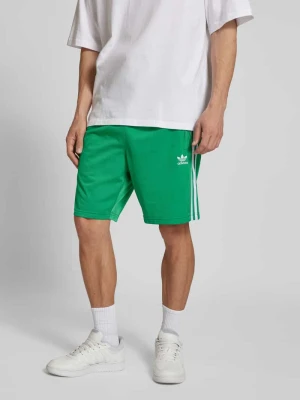 Szorty o kroju regular fit z kieszeniami zapinanymi na zamek błyskawiczny model ‘FBIRD’ adidas Originals