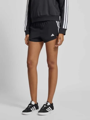 Szorty o kroju regular fit z nadrukiem z logo model ‘HYG’ adidas Sportswear