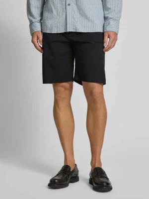 Szorty o kroju regular fit z zapięciem na guzik model ‘YASAN’ drykorn