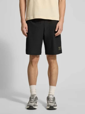 Szorty o kroju regular fit ze strukturalnym wzorem EA7 Emporio Armani