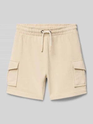 Szorty o kroju straight fit z kieszeniami cargo BLUE SEVEN