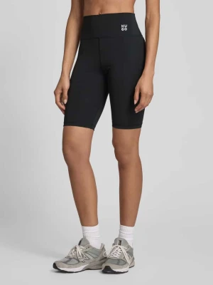 Szorty o kroju super skinny fit z wyhaftowanym logo model ‘Nopardino’ HUGO