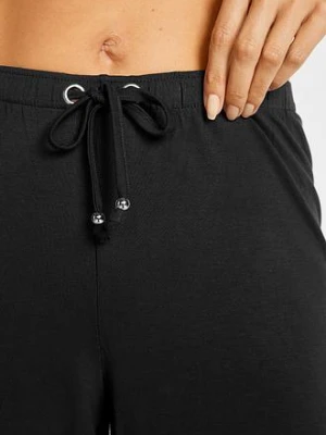 Szorty plażowe z lejącej mieszanki wiskozy bonprix