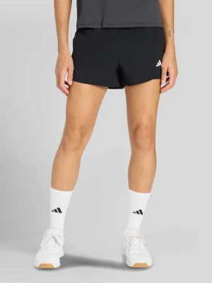 Szorty sportowe o kroju regular fit z detalem z logo adidas Training