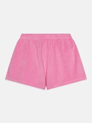 Szorty The New Society