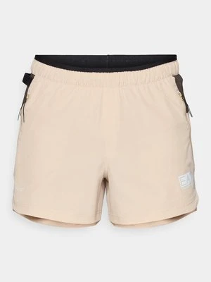 Szorty trekkingowe EA7 Emporio Armani