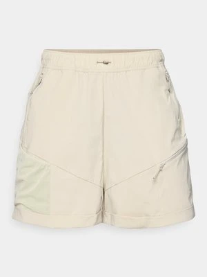 Szorty trekkingowe Odlo