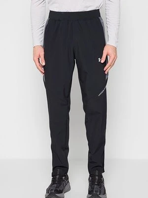 Szorty trekkingowe Under Armour