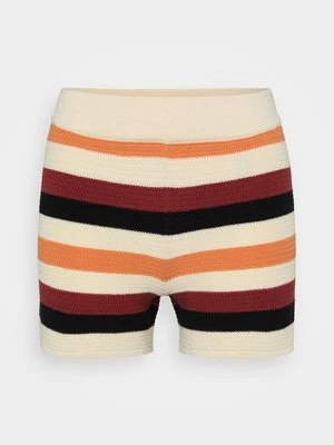 Szorty Vero Moda Petite