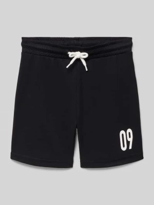 Szorty w kroju regular fit z elastycznym pasem BLUE SEVEN Czarny