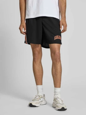 Szorty w kroju regular fit z nadrukiem logo Karl Kani