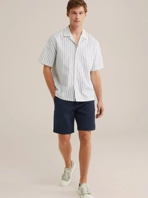Szorty WE Fashion