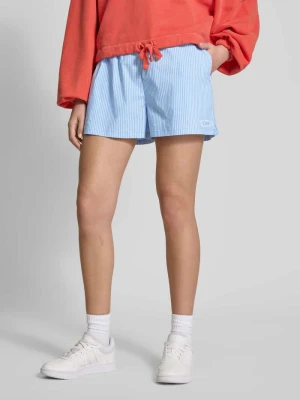 Szorty z bocznymi, wpuszczanymi kieszeniami model ‘EVA’ Pegador