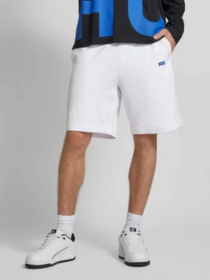 Szorty z dzianiny dresowej o kroju regular fit z detalem z logo model ‘Nasensio’ Hugo Blue