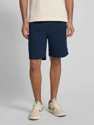 Szorty z dzianiny dresowej o kroju regular fit z lampasami Lacoste