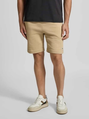 Szorty z dzianiny dresowej o kroju regular fit z mieszanki bawełny Lacoste