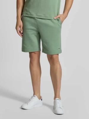 Szorty z dzianiny dresowej o kroju regular fit z mieszanki bawełny Lacoste
