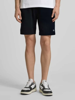 Szorty z dzianiny dresowej o kroju regular fit z mieszanki bawełny Lacoste