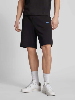 Szorty z dzianiny dresowej o kroju regular fit z naszywką z logo model ‘Nasensio’ Hugo Blue
