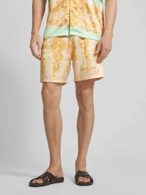 Szorty z dzianiny dresowej o kroju regular fit ze wzorem na całej powierzchni carlo colucci