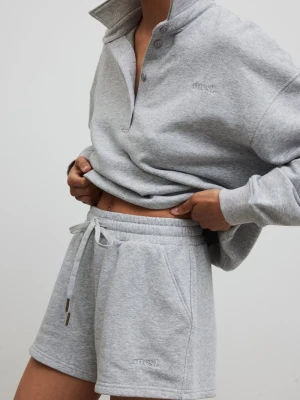 Szorty z dzianiny dresowej w kolorze GREY MELANGE - BREEZE-L Marsala