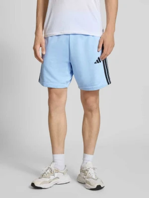 Szorty z dzianiny dresowej z elastycznym pasem adidas Sportswear
