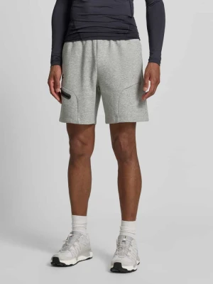 szorty z kieszenią zapinaną na zamek błyskawiczny Under Armour