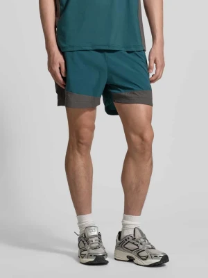 Szorty z kieszeniami zapinanymi na zamek błyskawiczny model 'HALO DIVISION'