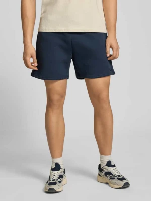 Szorty z troczkiem i kieszeniami wpuszczanymi REVIEW