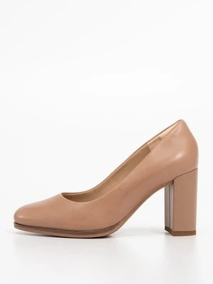 Szpilki Clarks