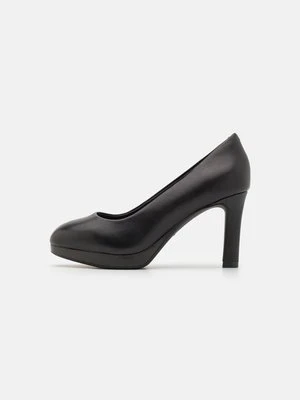 Szpilki Clarks