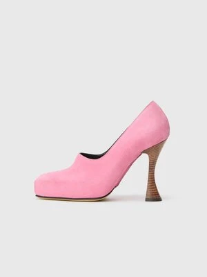 Szpilki Moschino