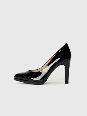 Szpilki Peter Kaiser