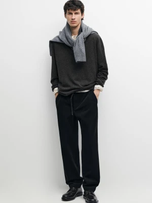 Sztruksowe Spodnie O Kroju Jogger - Czarny - Massimo Dutti - Male