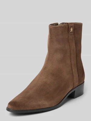 Sztyblety ze skóry welurowej Tommy Hilfiger
