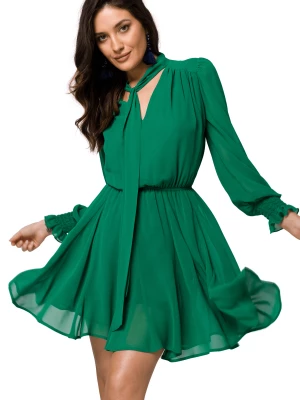 Szyfonowa sukienka koktajlowa z bufiastymi rękawami zielona Makover