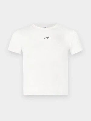 T-shirt basic ARKK Copenhagen mleczny