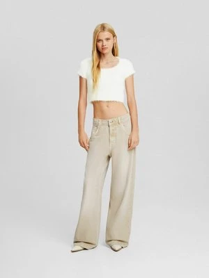 T-shirt basic Bershka mleczny