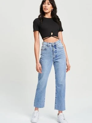 T-shirt basic CALLI czarny